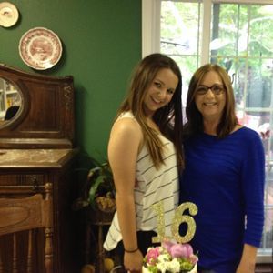 Meet your Posher, Jennie